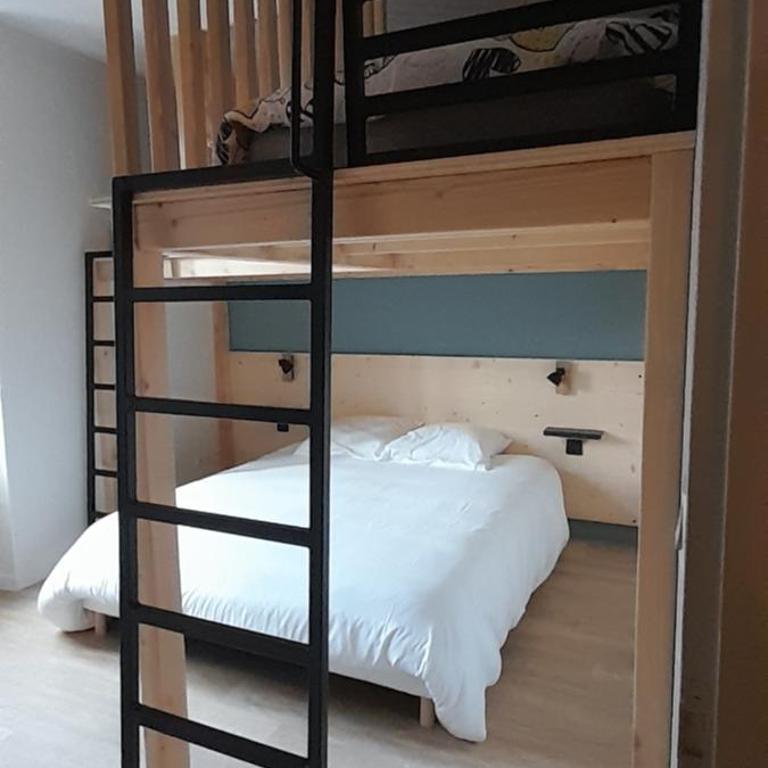 Très bel appartement T3 HYPER CENTRE ENTIEREMENT RENOVE EN 2022 - Appartement 2 Chambres - 31