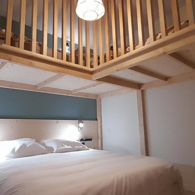 Très bel appartement T3 HYPER CENTRE ENTIEREMENT RENOVE EN 2022 - Appartement 2 Chambres - 27