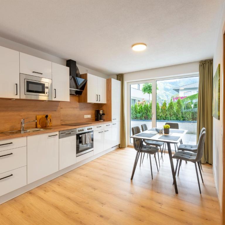 Apartment Alpenherz - Apartment mit 2 Schlafzimmern und Terrasse - 5