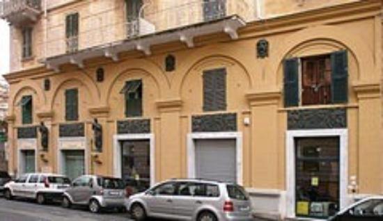 La Maison des Caprices_ La Spezia _Stazione_5Terre - Apartment - 46