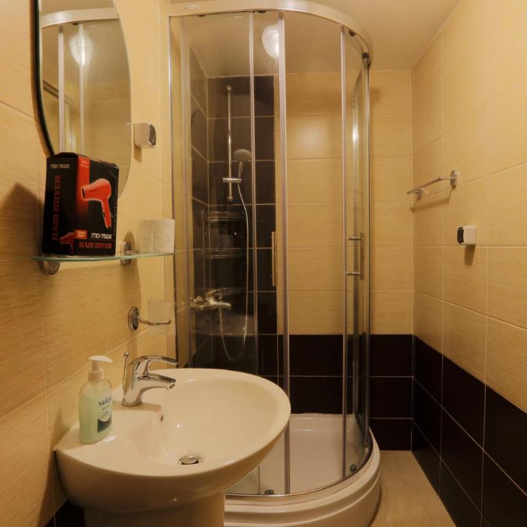 Apartments Peaks - One-Bedroom Apartment - 13