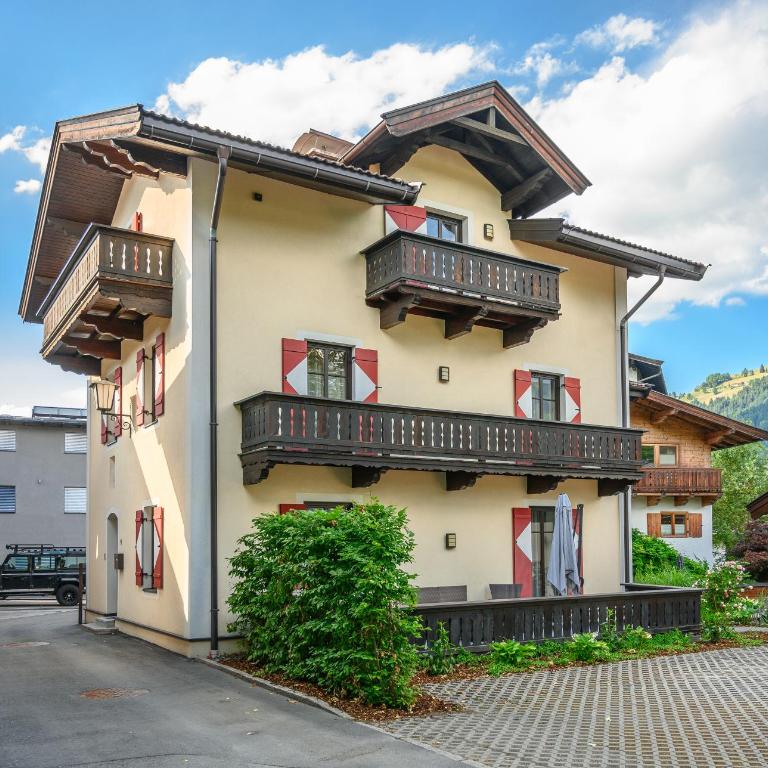 STADTVILLA BELLE KITZ im Zentrum mit Sauna by Belle Stay - Haus mit 5 Schlafzimmern - 5