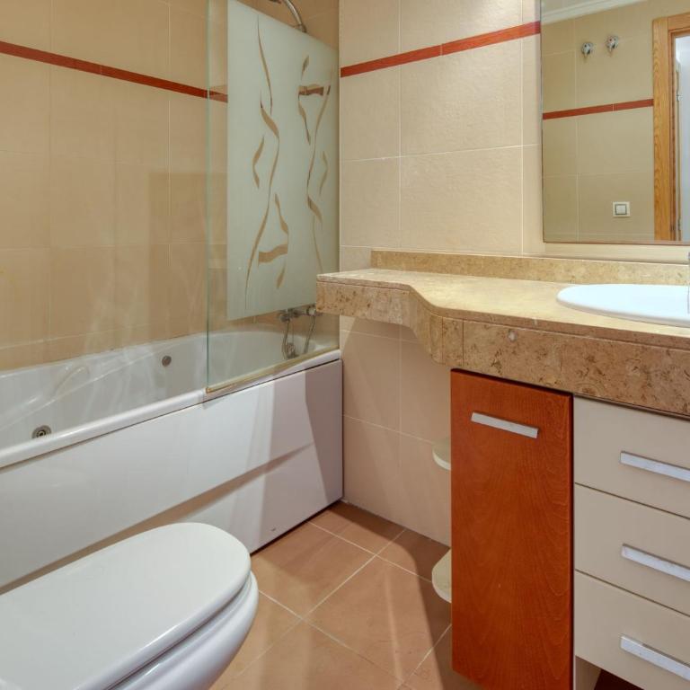Apartamento Tamarindo - Ubicación Premium Frente a la Playa con Piscina - Apartamento - 28