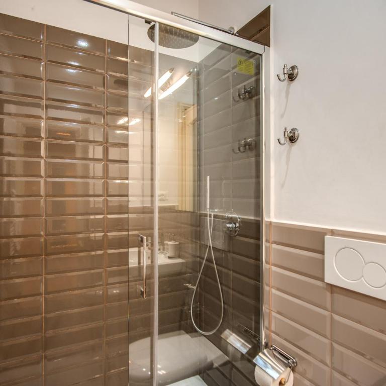 DowntownApartments - Cinque Terre New Liberty - Four-Bedroom Apartment - 34