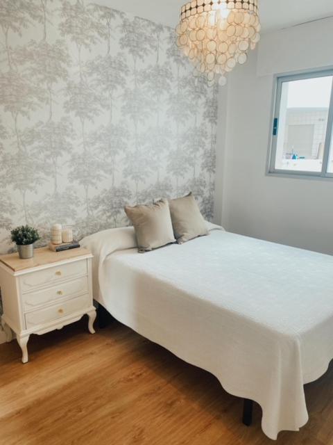 PISO FUENGIROLA MARTINEZ CATENA - Three-Bedroom Apartment - 25