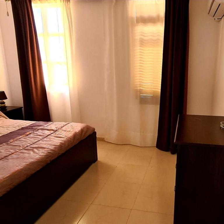 Dolce Vita - Three-Bedroom House - 12