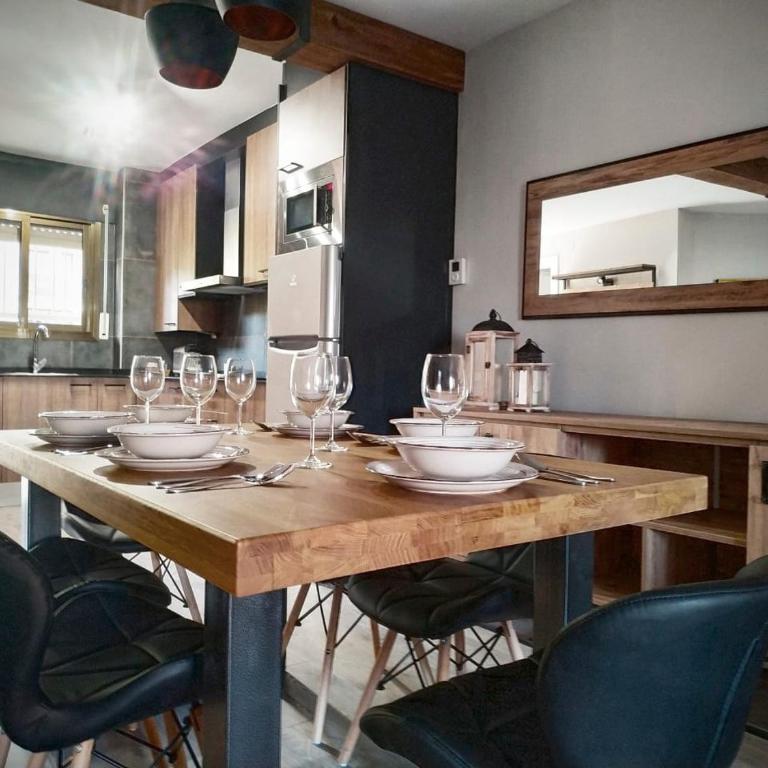 Precioso apto, con piscina en puerto de Cambrils, wifi y parking incluido - Apartamento de 2 dormitorios - 7