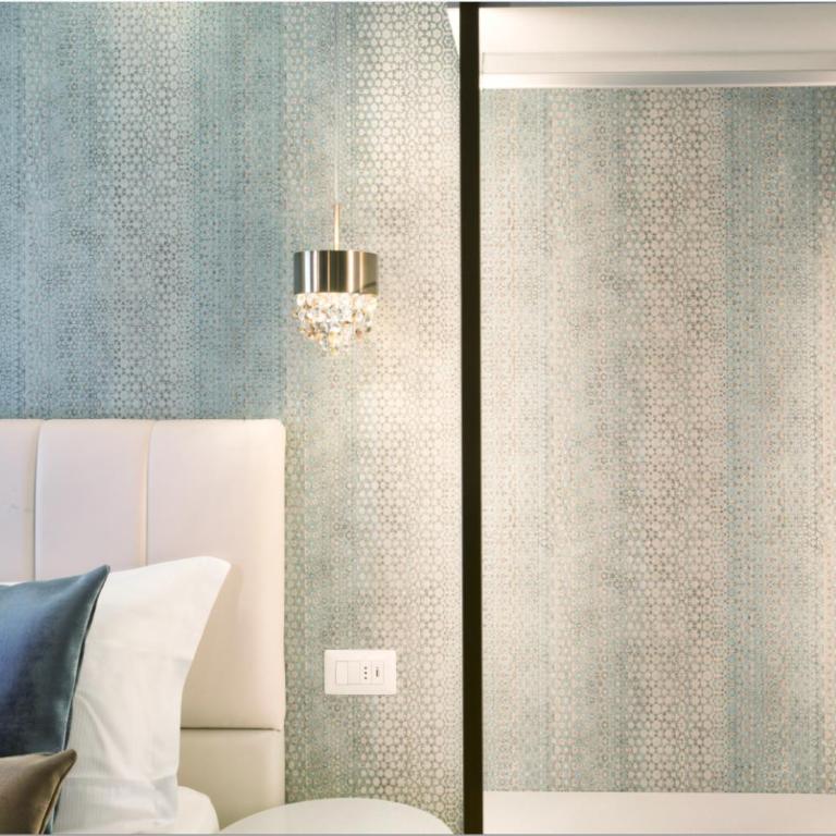 Hotel Ambassador - Queen Room - 3