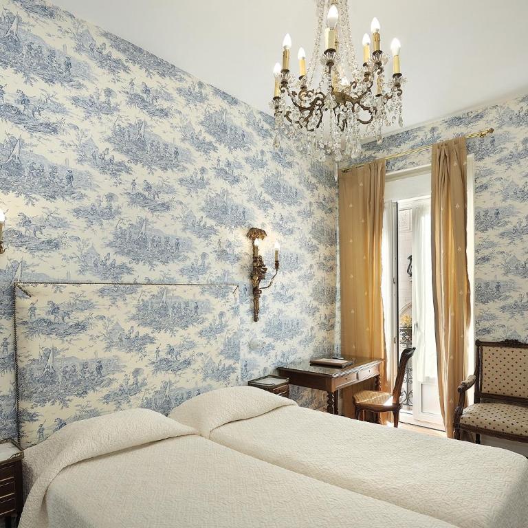 Hôtel de l'Abeille - Chambre Double ou Lits Jumeaux Standard - 5