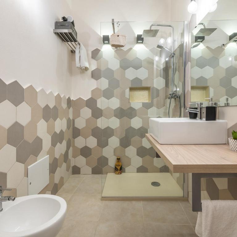 Giardini 32 - Cagliari Center House - Two-Bedroom House - 3