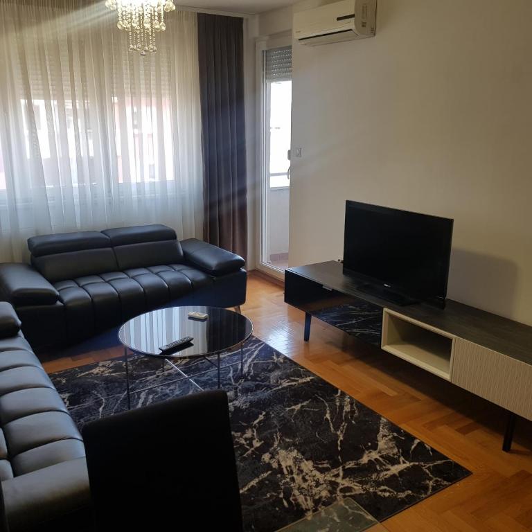 Apartman Casa Banja Luka - Apartman sa 1 Spavaćom Sobom - 1