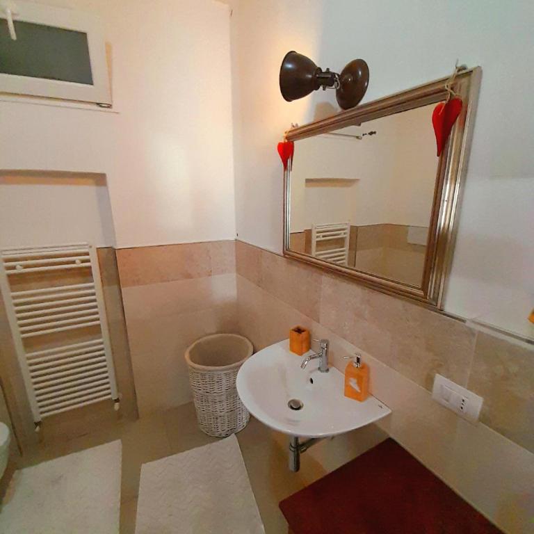 Les Amis - Two-Bedroom Apartment - 19