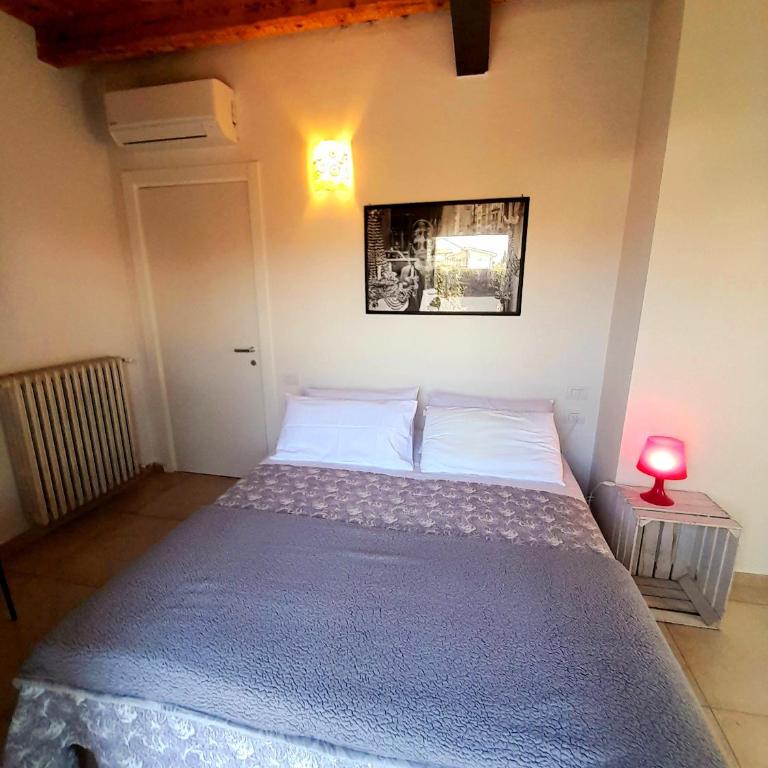 Les Amis - Two-Bedroom Apartment - 22