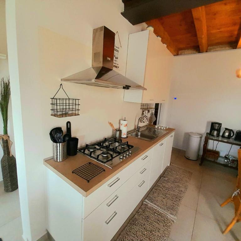 Les Amis - Two-Bedroom Apartment - 21