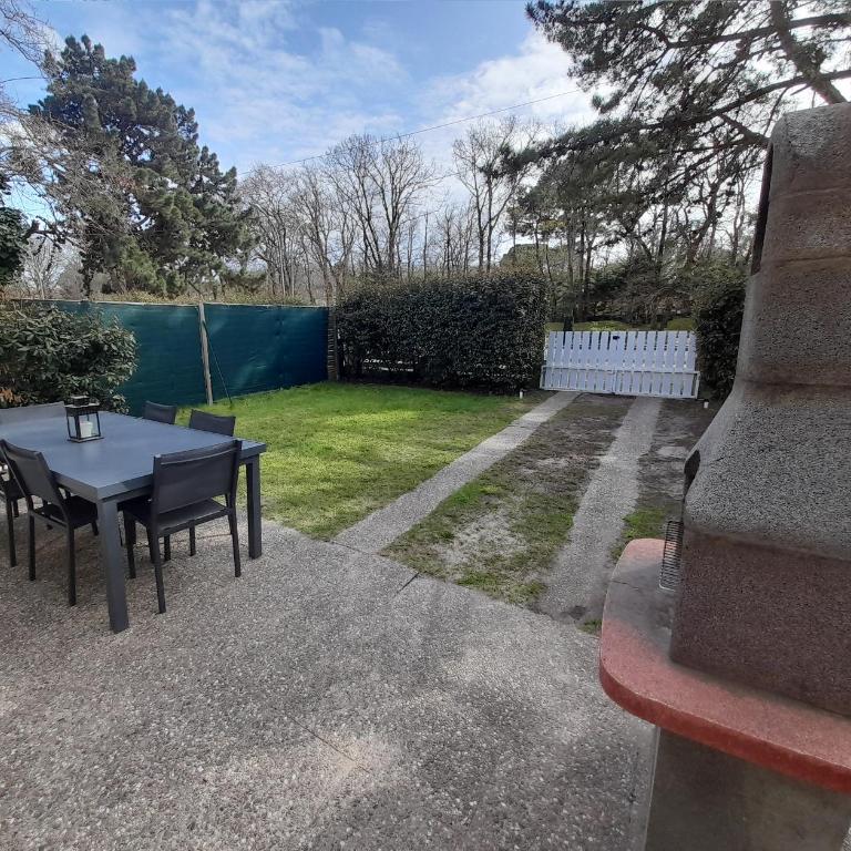 Appartement SOULAC SUR MER À 500 m de la plage N 3 - Apartamento de 2 dormitorios - 12