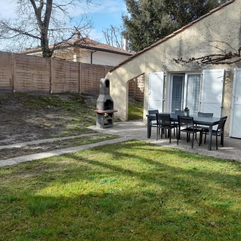 Appartement SOULAC SUR MER À 500 m de la plage N 3 - Apartamento de 2 dormitorios - 11