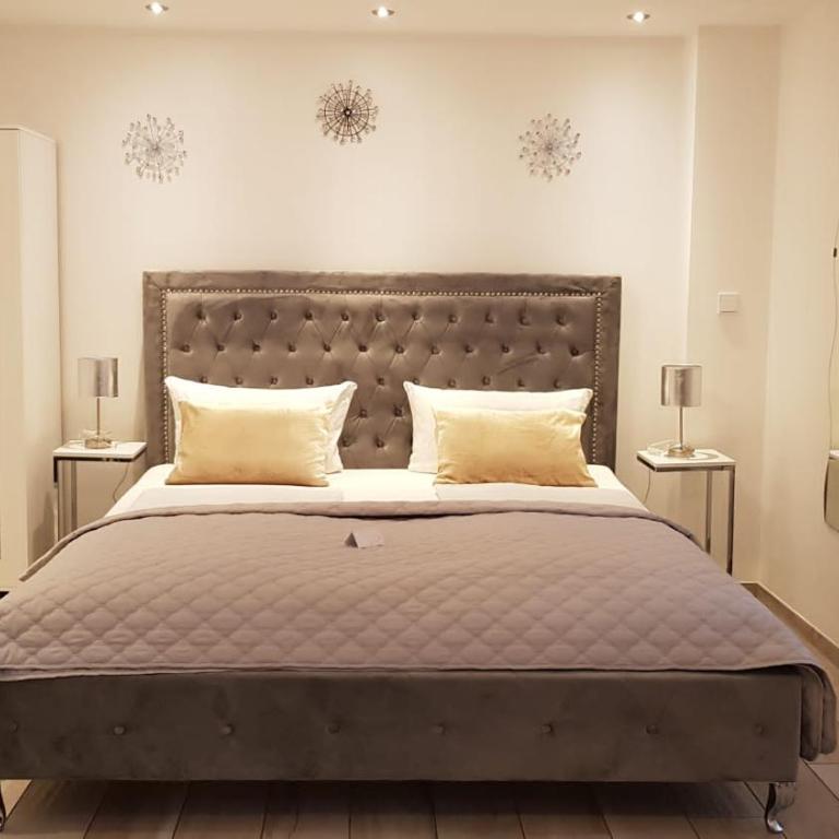 House LA Neuschwanstein Blick - Budget City Hotel - Deluxe Doppelzimmer mit Kingsize-Bett – Nebengebäude - 3