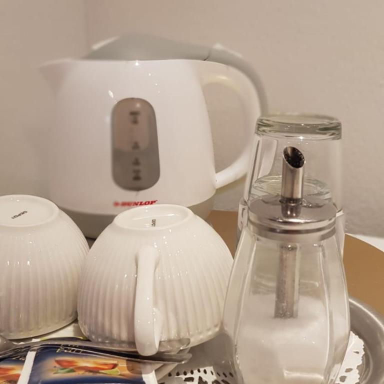 House LA Neuschwanstein Blick - Budget City Hotel - Deluxe Doppelzimmer mit Kingsize-Bett – Nebengebäude - 4
