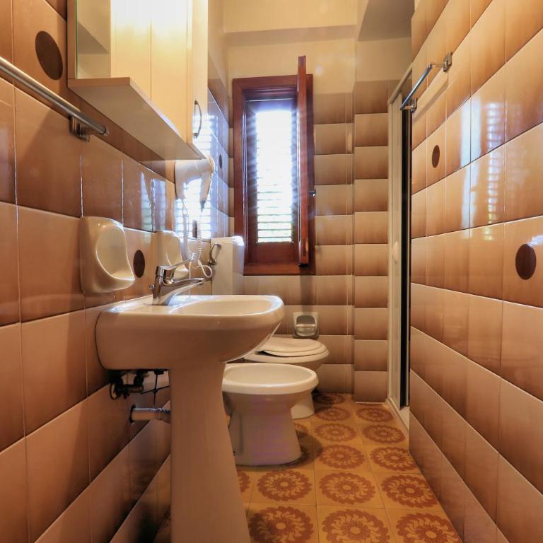 Testa di Monaco - Basic Beach Accommodations - Camera Matrimoniale Economy - 2