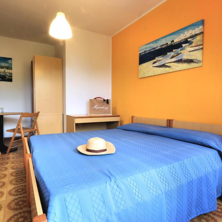 Testa di Monaco - Basic Beach Accommodations - Camera Matrimoniale Economy - 1
