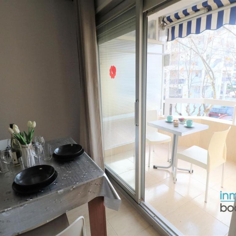 Loft Alboran Salou, climatizado, piscina y wifi - Apartamento de 1 dormitorio - 13