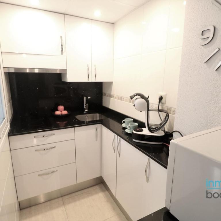 Loft Alboran Salou, climatizado, piscina y wifi - Apartamento de 1 dormitorio - 15