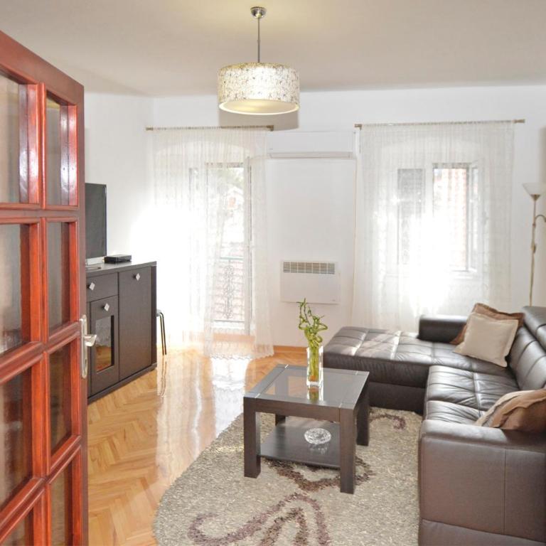 Sofija Apartment - One-Bedroom Apartment - 13