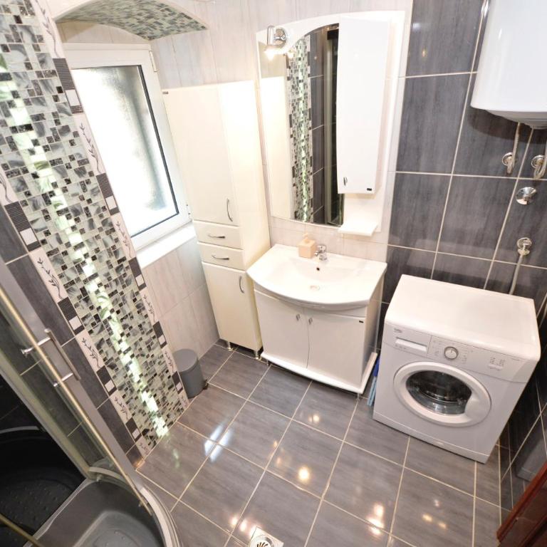 Sofija Apartment - One-Bedroom Apartment - 30