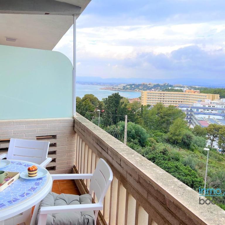 Sun Beach CYE Salou, climatizado, piscina y Pk - One-Bedroom Apartment - 1