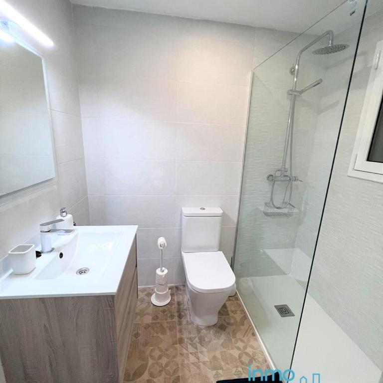 Sun Beach CYE Salou, climatizado, piscina y Pk - One-Bedroom Apartment - 28