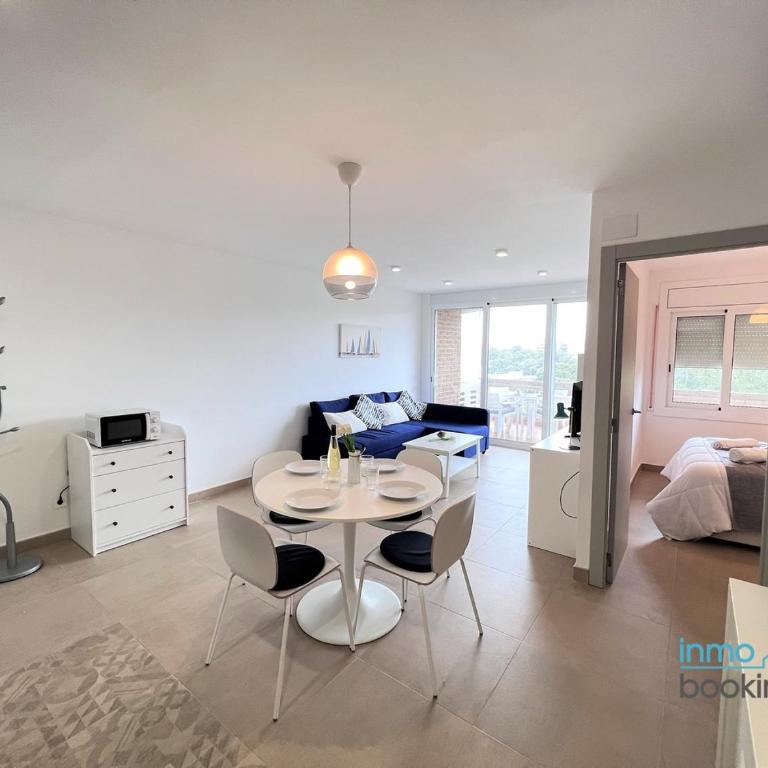 Sun Beach CYE Salou, climatizado, piscina y Pk - One-Bedroom Apartment - 21