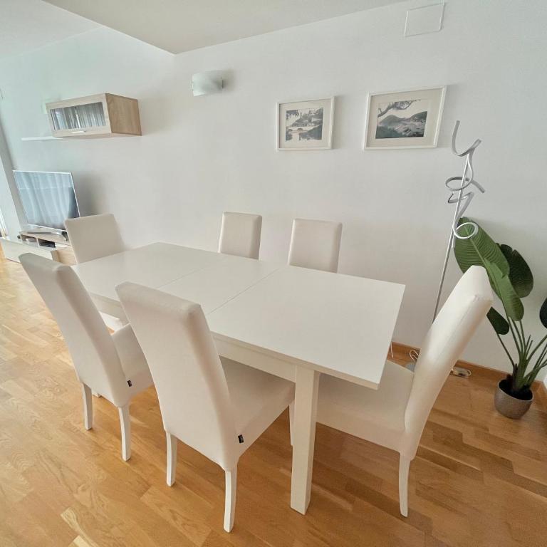 Ancora Frontbeach Luxury Apartment - Apartamento con vistas al mar - 5