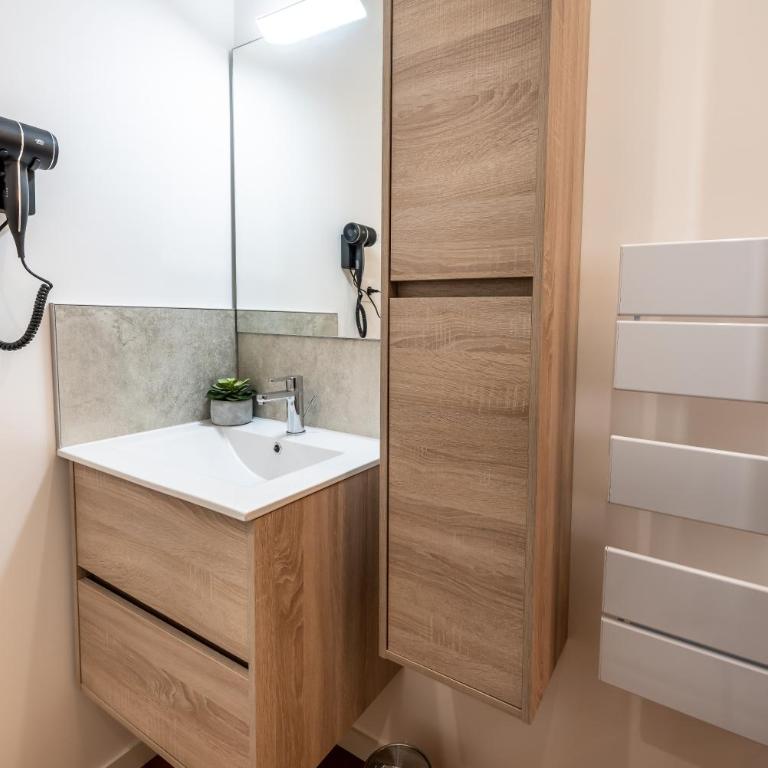 DOWNTOWN COCOON - CENTRE VILLE - WiFi - NETFLIX - Appartamento con 1 Camera da Letto - 12