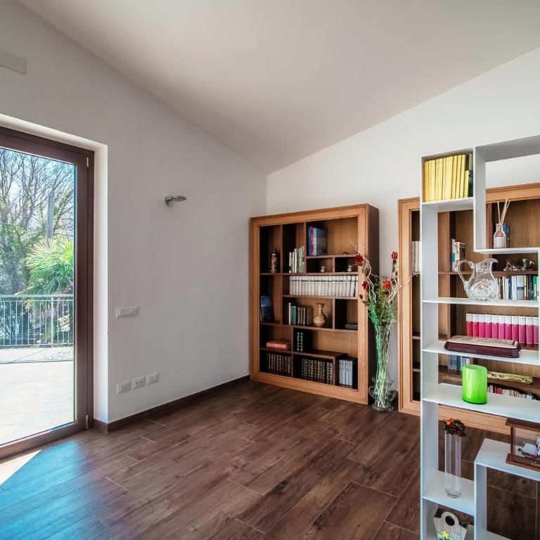 Argegno Wonderful View - by MyHomeInComo - Casa con 3 Camere da Letto - 2