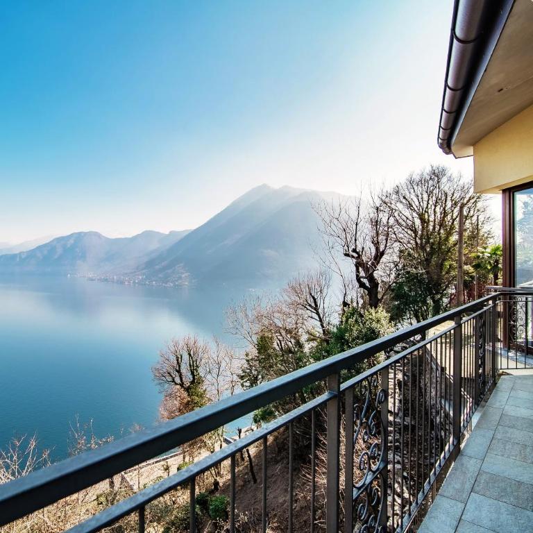 Argegno Wonderful View - by MyHomeInComo - Casa con 3 Camere da Letto - 16