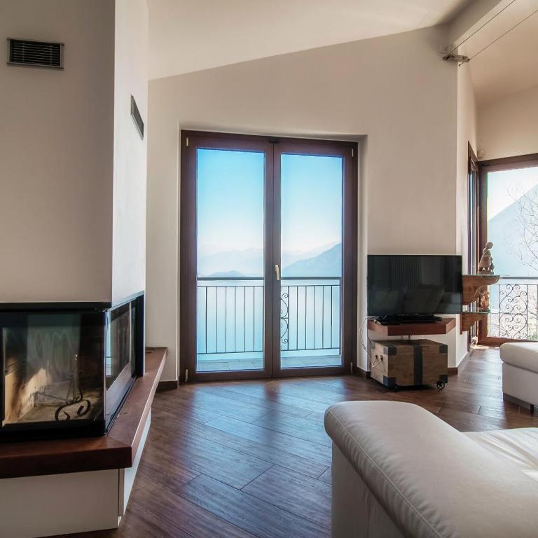 Argegno Wonderful View - by MyHomeInComo - Casa con 3 Camere da Letto - 23