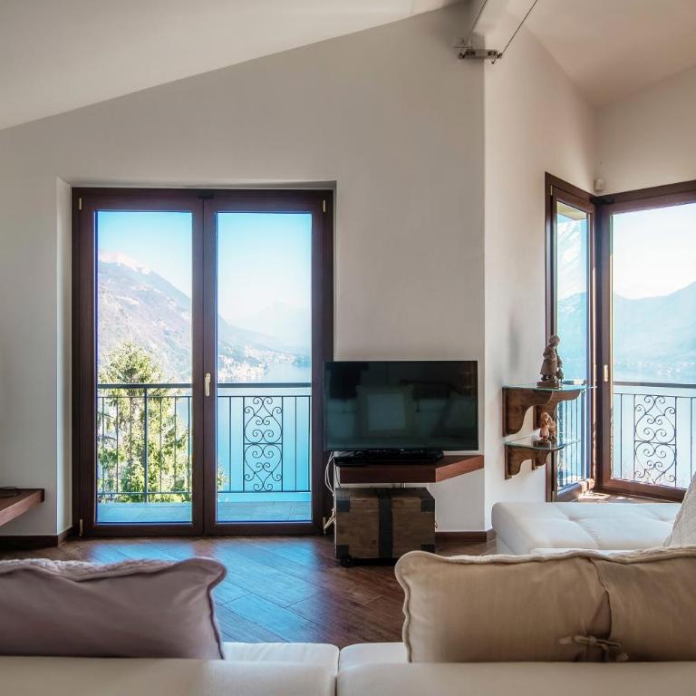 Argegno Wonderful View - by MyHomeInComo - Casa con 3 Camere da Letto - 43