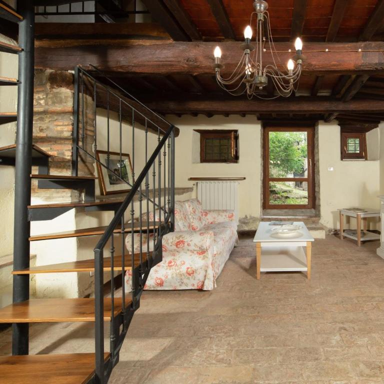Casale il Ginepro by VacaVilla - Villa - 15