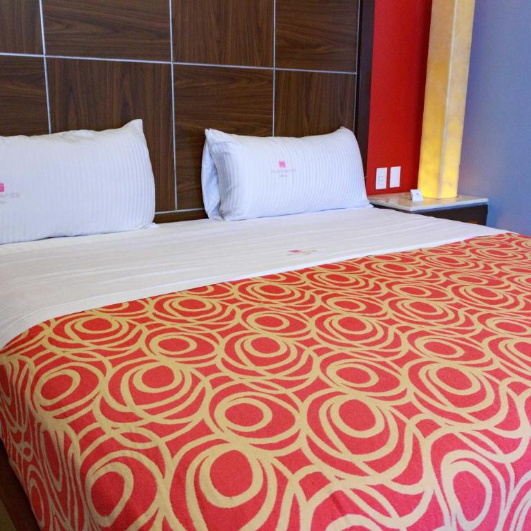 Plutarco Suites - Deluxe Room - 18