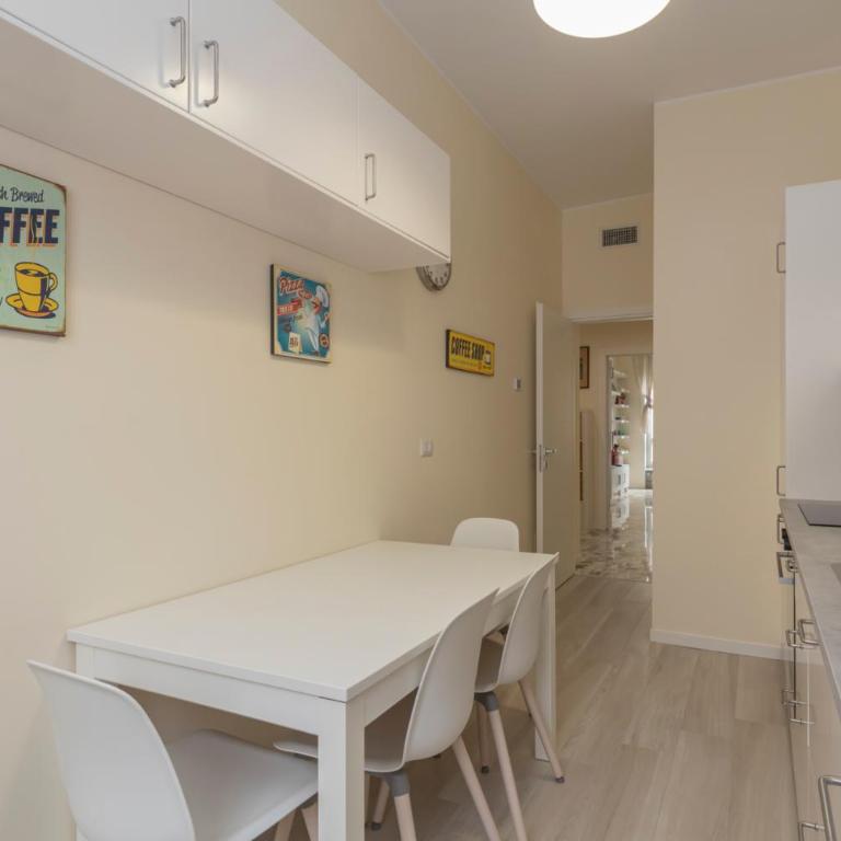 JOIVY Modern 2bed flat with balcony, 250m from M5 Foppa and M2 Sant'Agostino - Appartamento - 18