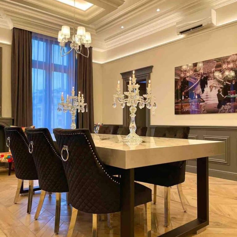 OLuxuxy49 - Appartements T3 de prestige, Place du Ralliement, 2ème 3ème et 4ème étage SANS ASCENSEUR - Appartement 3 Chambres - 16