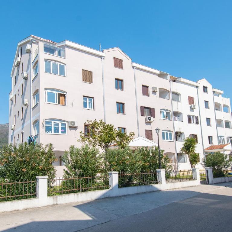 Apartment Delfin - Three-Bedroom Apartment - 29