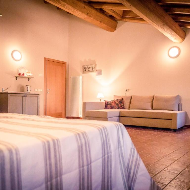 Agriturismo Corte Moranda - Camera Matrimoniale Superior - 2