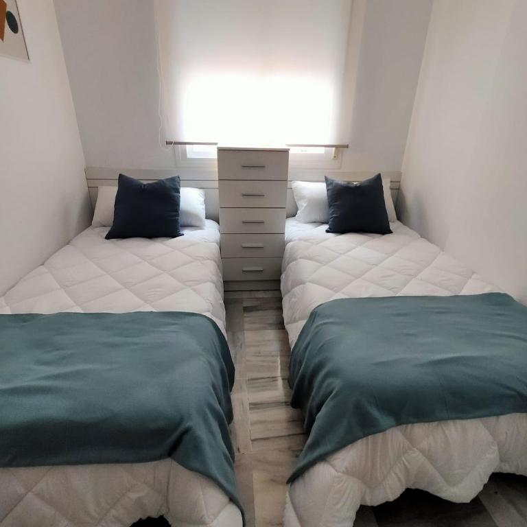 Apartamento Amplio, Séneca 1A junto al Centro - Apartamento de 3 dormitorios - 7