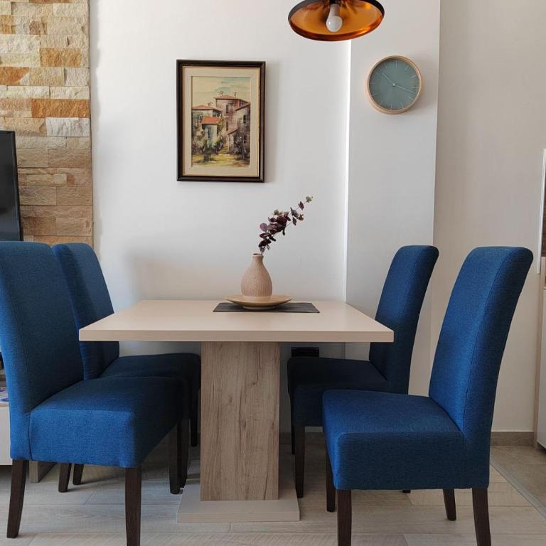 APARTMAN BIKI - One-Bedroom Apartment - 4