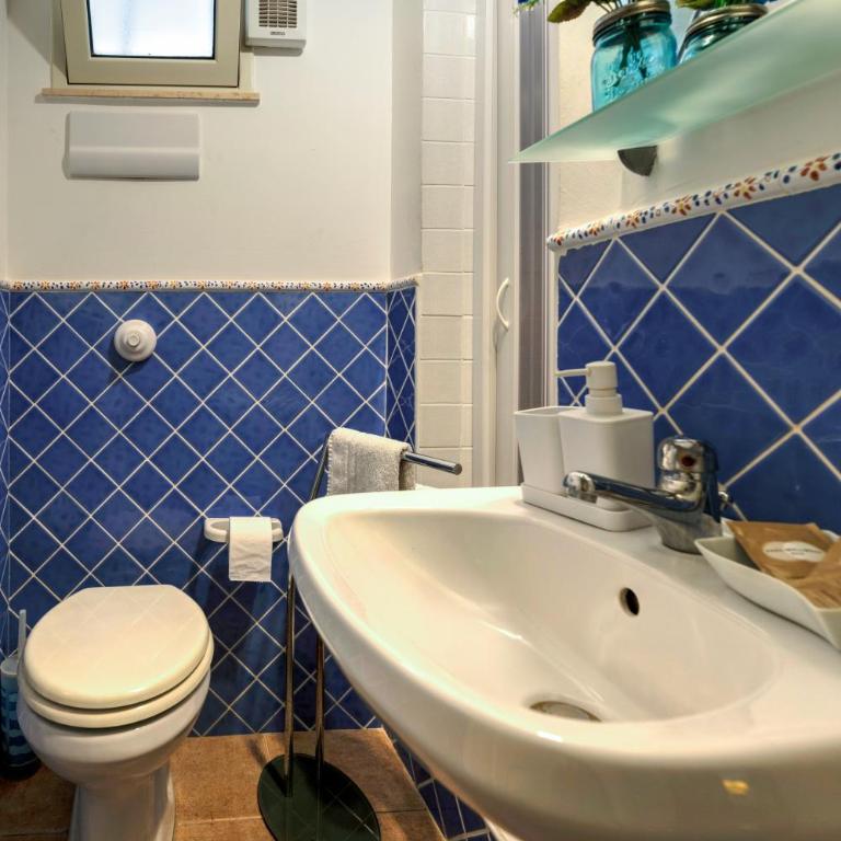 Ai Bastioni del Massimo - Camera Tripla con Bagno Privato - 11