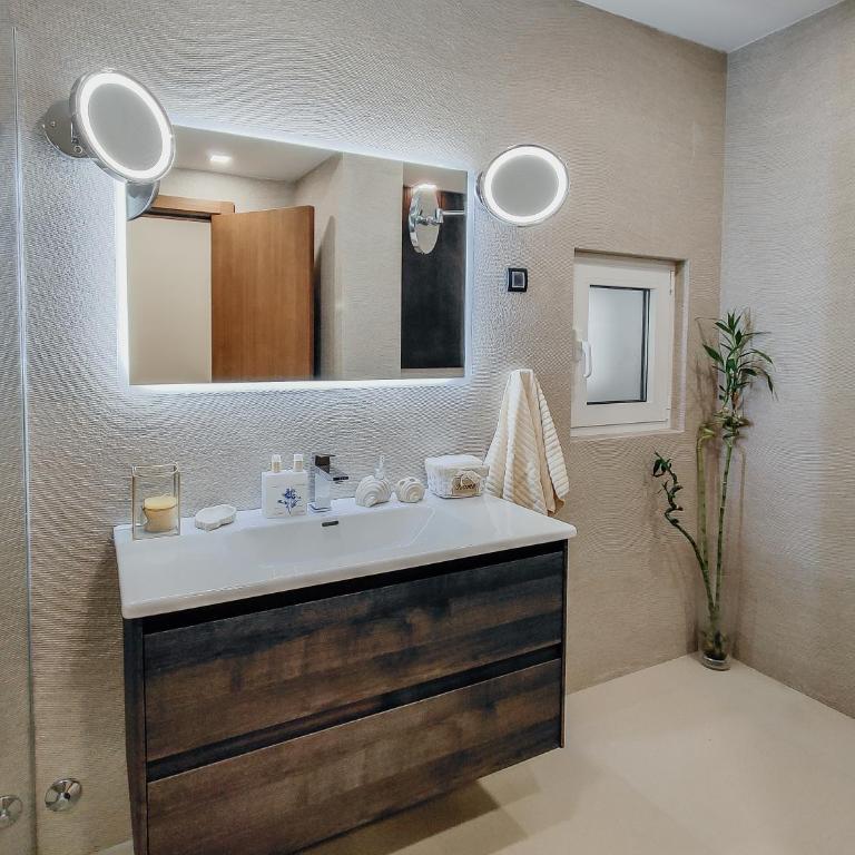 The Luxury Maison W Nest - 2 bedroom apartment - Two-Bedroom Apartment - 4