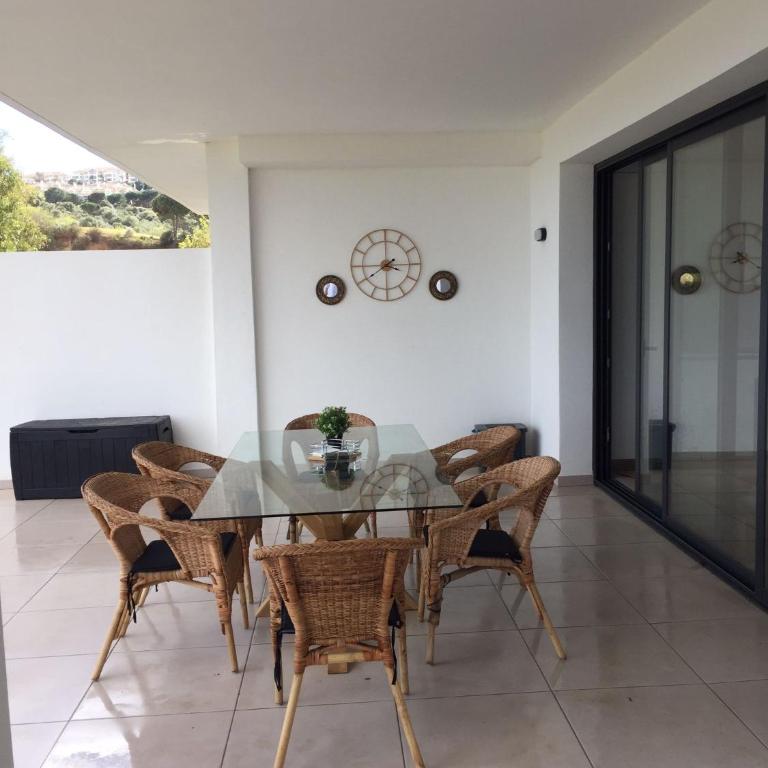 Luxury Golfside Ground Floor Penthouse with 3 Bedrooms XXL Terrace and Garden 2 to 6 pers one Price! Ideal for Golfers and Holidaymakers Near Marbella MIJAS GOLF Costa del Sol Completely Furnished and Equipped for an Unforgettable Holiday Pleasure! - Apartamento de 3 dormitorios - 19