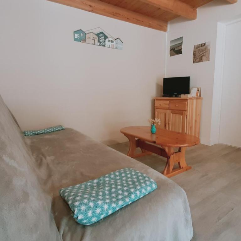 Maison de vacances 300 m de la mer proche forêt - Two-Bedroom House - 4