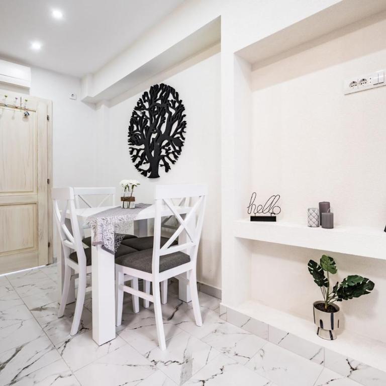 Apartments Sophia - One-Bedroom Apartment - 38